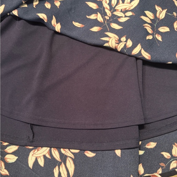 Collective Concepts Black and Cream Floral Dress - Picture 7 of 7